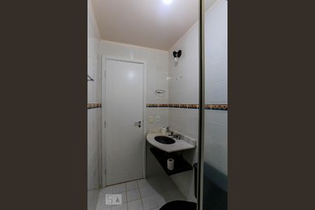 Apartamento para alugar com 88m², 3 quartos e 2 vagas Apartamento para alugar com 88m², 3 quartos e 2 vagasBanheiro