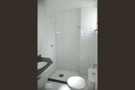 Apartamento à venda com 67m², 2 quartos e 1 vagaBanheiro Social