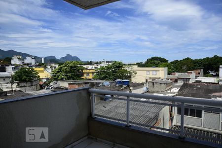 Apartamento à venda com 2 quartos, 67m² em Curicica, Rio de Janeiro