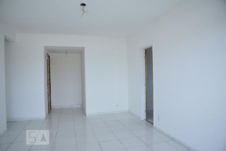 Sala de apartamento à venda com 2 quartos, 67m² em Curicica, Rio de Janeiro