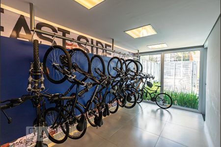Studio à venda com 27m², 1 quarto e 1 vaga Studio à venda com 27m², 1 quarto e 1 vagaBicicletário