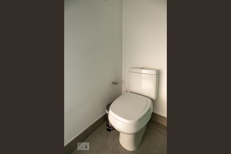 Studio à venda com 27m², 1 quarto e 1 vaga Studio à venda com 27m², 1 quarto e 1 vagaBanheiro