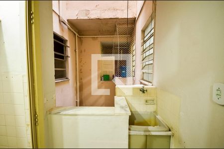 Apartamento à venda com 60m², 2 quartos e sem vagaÁrea de Serviço