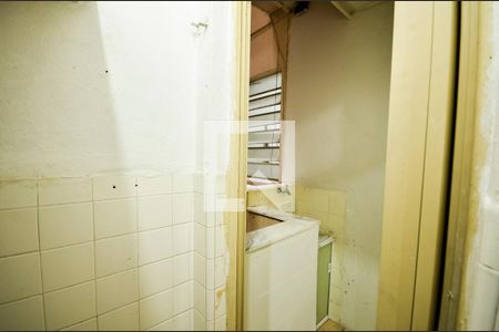 Apartamento à venda com 60m², 2 quartos e sem vagaBanheiro de Serviço