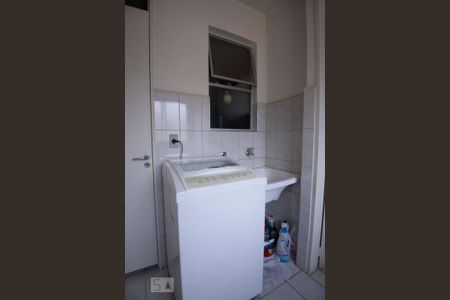 Apartamento para alugar com 93m², 2 quartos e 1 vagalavanderia