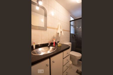 banheiro de apartamento para alugar com 2 quartos, 93m² em Vila São Bento, Campinas