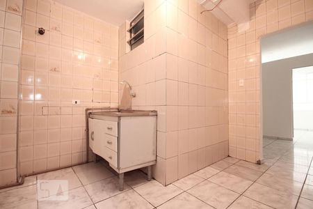 Cozinha de apartamento para alugar com 1 quarto, 35m² em Liberdade, São Paulo