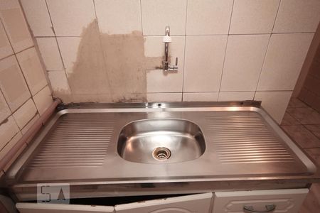 Cozinha de apartamento para alugar com 1 quarto, 35m² em Liberdade, São Paulo