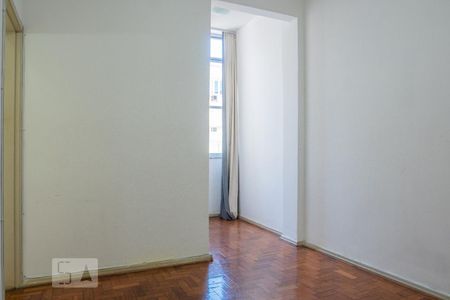 Sala de apartamento para alugar com 1 quarto, 39m² em Botafogo, Rio de Janeiro