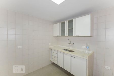 Apartamento para alugar com 74m², 2 quartos e 1 vaga Apartamento para alugar com 74m², 2 quartos e 1 vagaCozinha