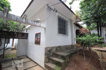 Casa à venda com 140m², 3 quartos e 1 vagaFachada