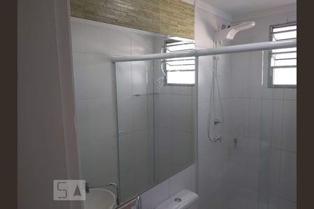 Banheiro  de apartamento à venda com 2 quartos, 50m² em Loteamento Parque São Martinho, Campinas