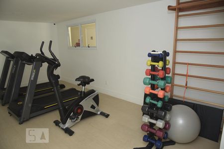 Apartamento à venda com 140m², 2 quartos e 2 vagasAcademia