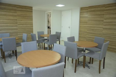 Apartamento à venda com 140m², 2 quartos e 2 vagasSalao de Festa