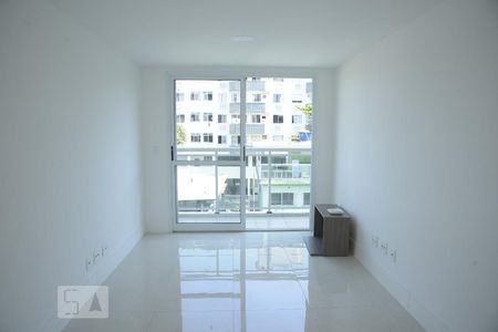 Apartamento para alugar com 140m², 2 quartos e 2 vagasSala
