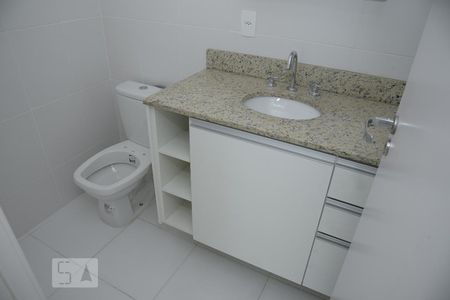 Apartamento à venda com 140m², 2 quartos e 2 vagasBanheiro do Quarto 2