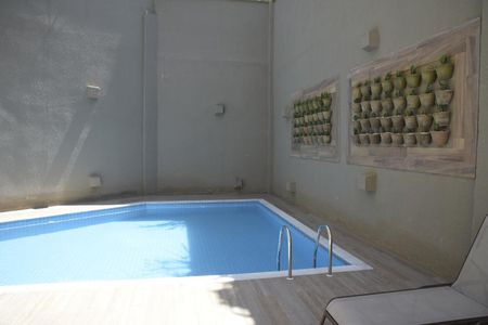 Apartamento à venda com 140m², 2 quartos e 2 vagasÁrea comum - Piscina