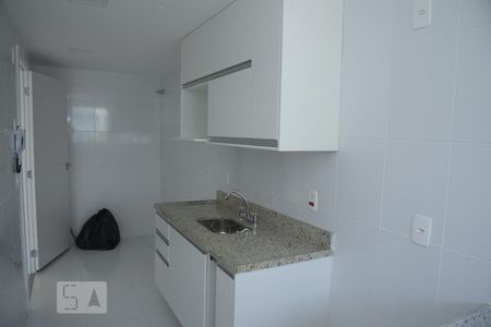Apartamento à venda com 140m², 2 quartos e 2 vagasCozinha