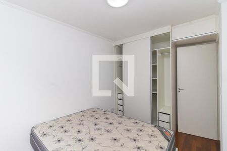 Apartamento à venda com 76m², 2 quartos e 1 vagaQuarto 2