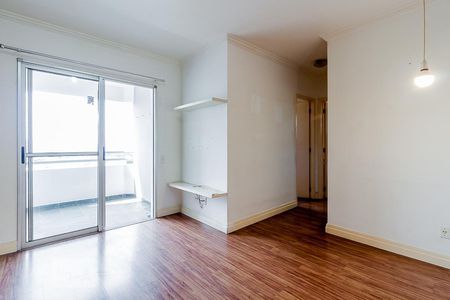 Sala de apartamento para alugar com 2 quartos, 50m² em Vila Bertioga, São Paulo