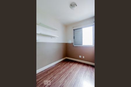 Quarto 1 de apartamento para alugar com 2 quartos, 50m² em Vila Bertioga, São Paulo