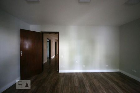 Casa à venda com 500m², 5 quartos e 4 vagasQuarto 4