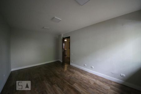 Casa à venda com 500m², 5 quartos e 4 vagasQuarto 3