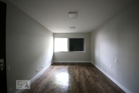 Casa à venda com 500m², 5 quartos e 4 vagasQuarto 3