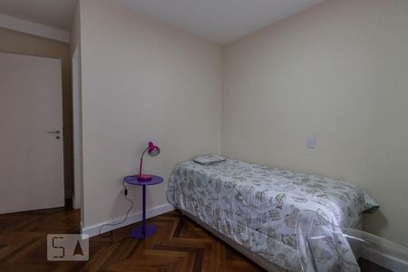 Apartamento à venda com 140m², 3 quartos e 2 vagasQuarto 2