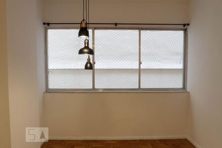 Sala de apartamento à venda com 3 quartos, 90m² em Leblon, Rio de Janeiro