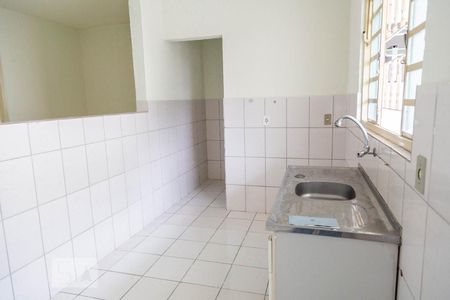 Casa para alugar com 55m², 2 quartos e 1 vaga Casa para alugar com 55m², 2 quartos e 1 vagaCozinha