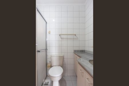 Banheiro de apartamento à venda com 3 quartos, 113m² em Vila São Bento, Campinas