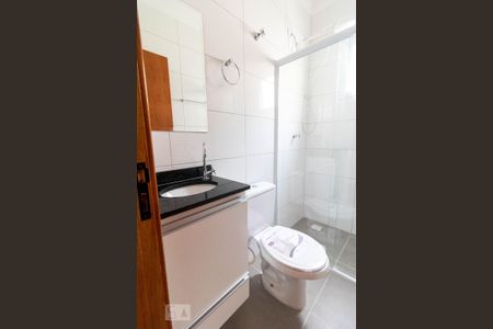Banheiro de apartamento à venda com 2 quartos, 92m² em Vila Valparaíso, Santo André
