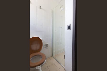 Banheiro de apartamento à venda com 2 quartos, 55m² em Vila Paulista, São Paulo