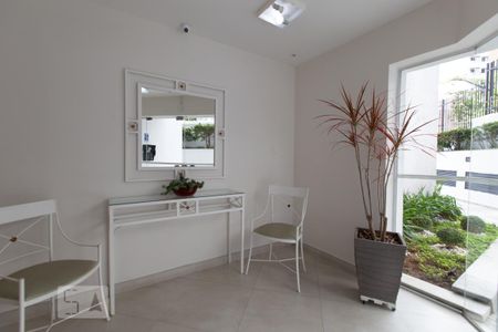 Apartamento à venda com 77m², 2 quartos e 1 vaga Apartamento à venda com 77m², 2 quartos e 1 vagaHall de Entrada