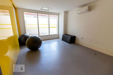 Apartamento à venda com 91m², 2 quartos e 2 vagas Apartamento à venda com 91m², 2 quartos e 2 vagasÁrea comum - Academia