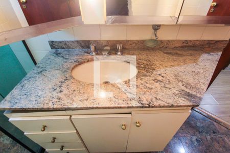 Apartamento à venda com 140m², 3 quartos e 2 vagasBanheiro