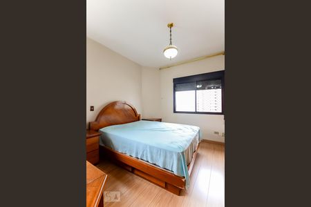 Suíte de apartamento à venda com 3 quartos, 140m² em Vila Regente Feijó, São Paulo