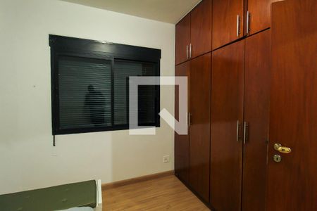 Apartamento à venda com 140m², 3 quartos e 2 vagasQuarto 2