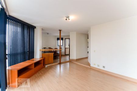 Sala de apartamento à venda com 3 quartos, 140m² em Vila Regente Feijó, São Paulo