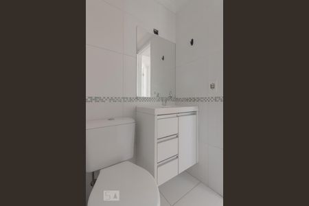 Banheiro de apartamento à venda com 3 quartos, 65m² em São Salvador, São Paulo