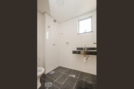 Banheiro da Suíte de apartamento para alugar com 3 quartos, 72m² em Salgado Filho, Belo Horizonte