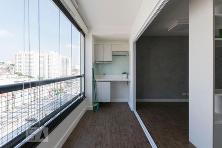 Varanda de kitnet/studio para alugar com 1 quarto, 36m² em Cambuci, São Paulo