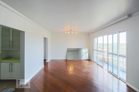 Sala de apartamento à venda com 3 quartos, 130m² em Parque Colonial, São Paulo