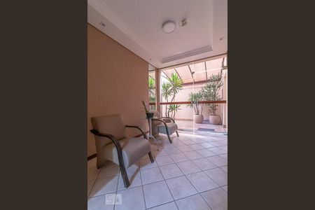 Hall de Entrada de apartamento para alugar com 2 quartos, 65m² em Palmares, Belo Horizonte