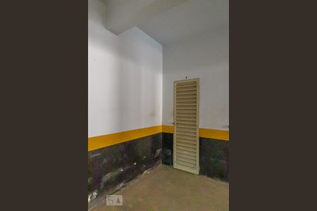 Box de apartamento para alugar com 2 quartos, 65m² em Palmares, Belo Horizonte