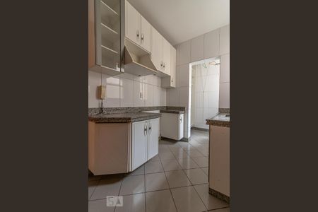 Cozinha de apartamento para alugar com 2 quartos, 65m² em Palmares, Belo Horizonte