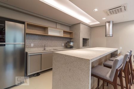 Apartamento à venda com 37m², 1 quarto e 1 vaga Apartamento à venda com 37m², 1 quarto e 1 vagaÁrea comum - Salão de festas