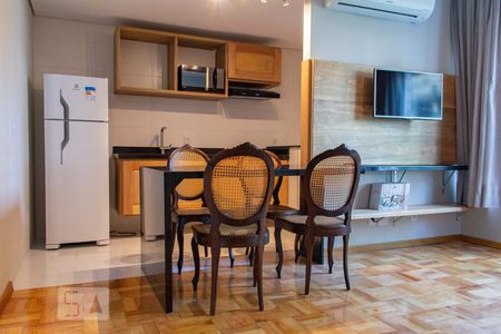 Apartamento à venda com 37m², 1 quarto e 1 vaga Apartamento à venda com 37m², 1 quarto e 1 vagaSala