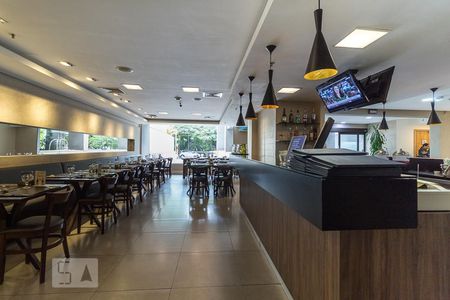 Apartamento à venda com 37m², 1 quarto e 1 vaga Apartamento à venda com 37m², 1 quarto e 1 vagaRestaurante do Condomínio